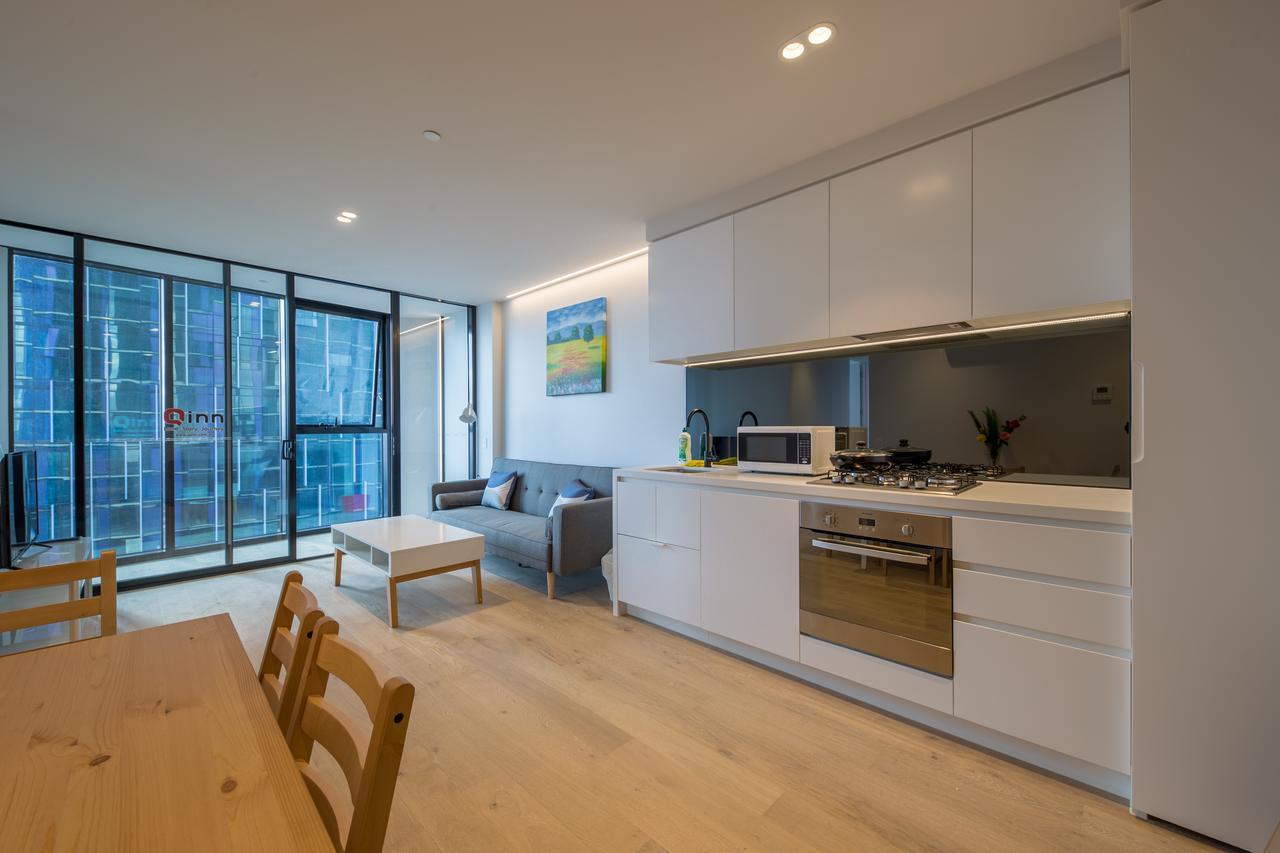 Light Tower Apartment Melbourne City Exterior foto