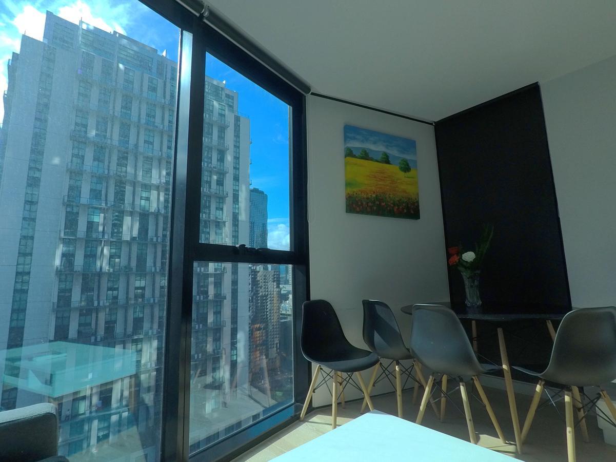 Light Tower Apartment Melbourne City Exterior foto