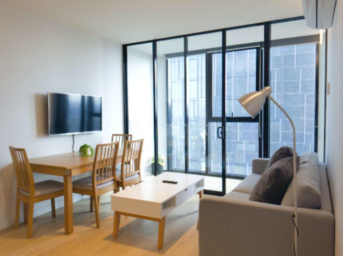 Light Tower Apartment Melbourne City Exterior foto