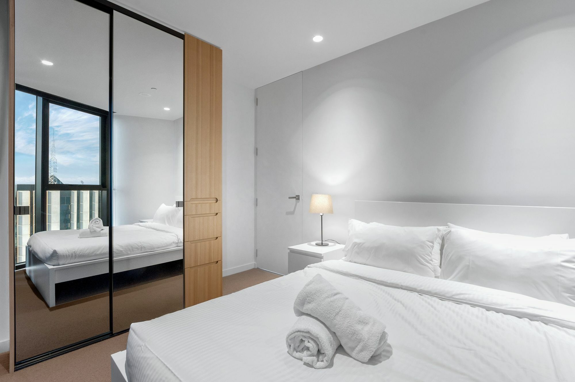 Light Tower Apartment Melbourne City Exterior foto