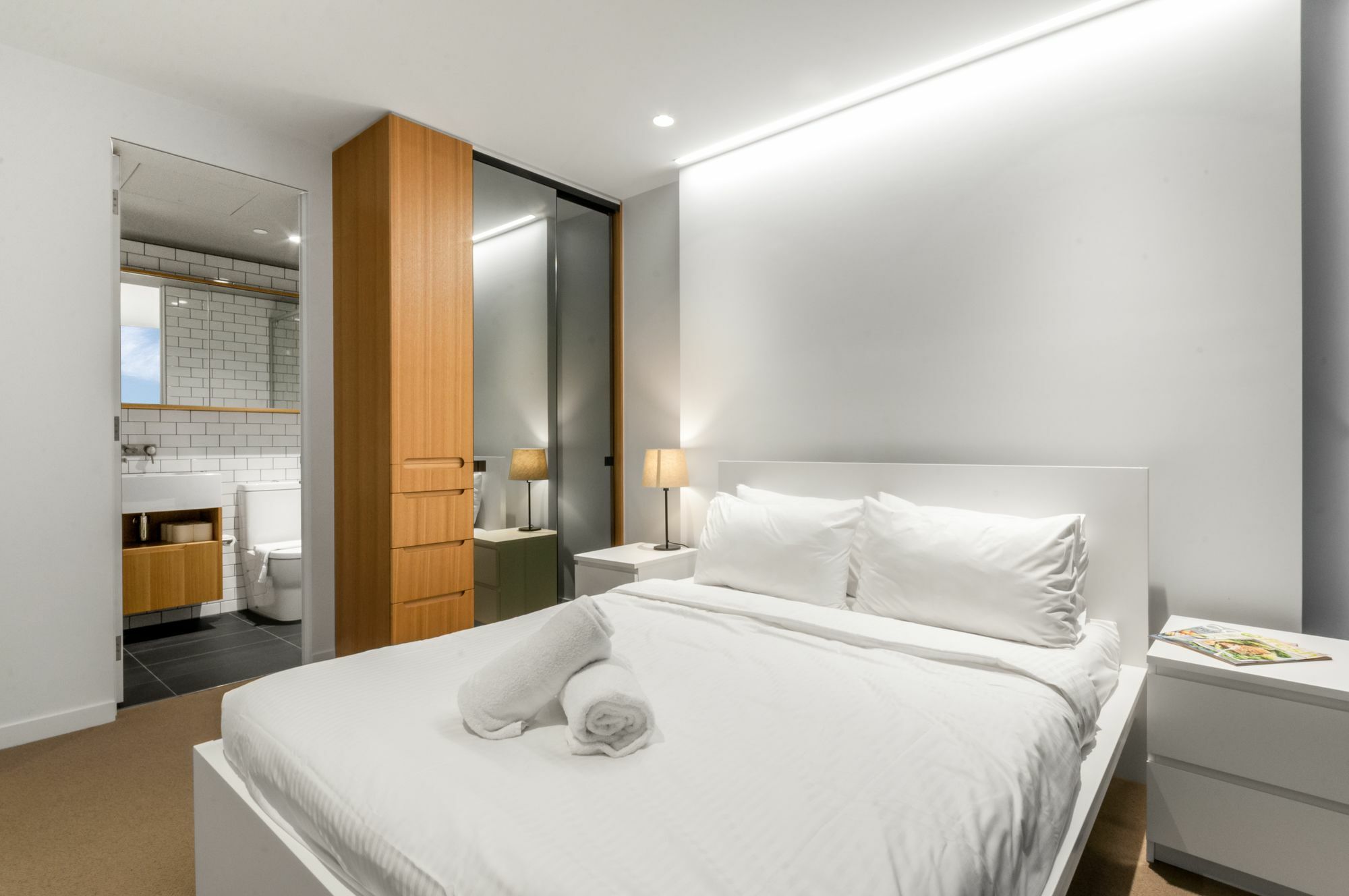 Light Tower Apartment Melbourne City Exterior foto